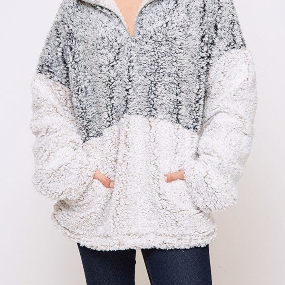 NEW 2 TONE FAUX FUR SHERPA PULL OVER TOP JACKET - Picture 6 of 6